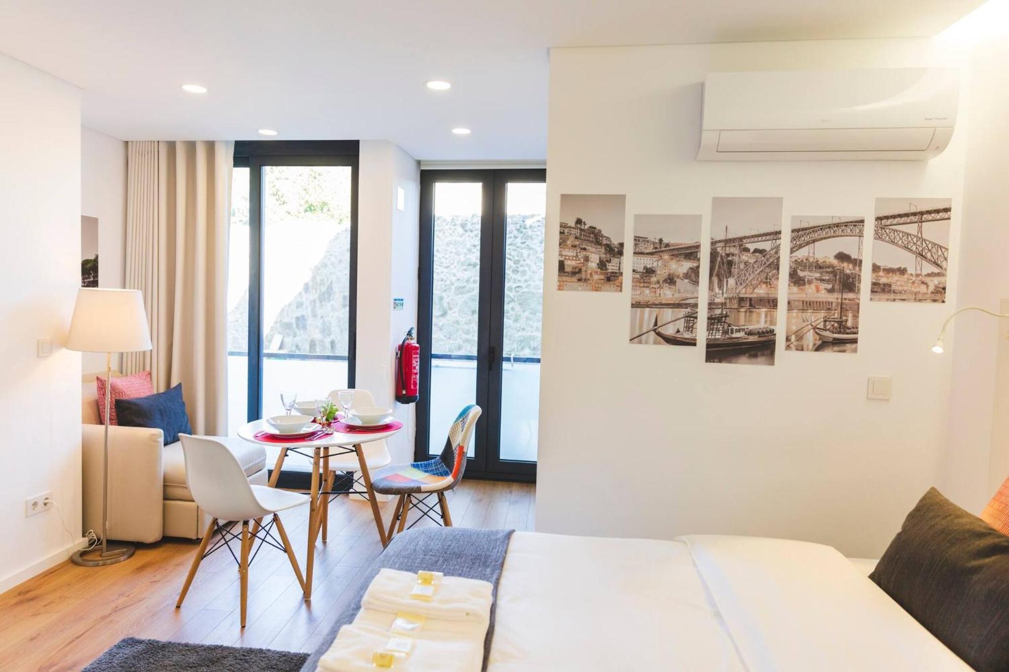 Aposentus - Your Home At Pinheiro'S Studio Porto Dış mekan fotoğraf